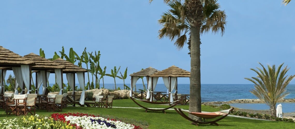 9 PIONEER BEACH HOTEL CABANAS BY THE BEACH