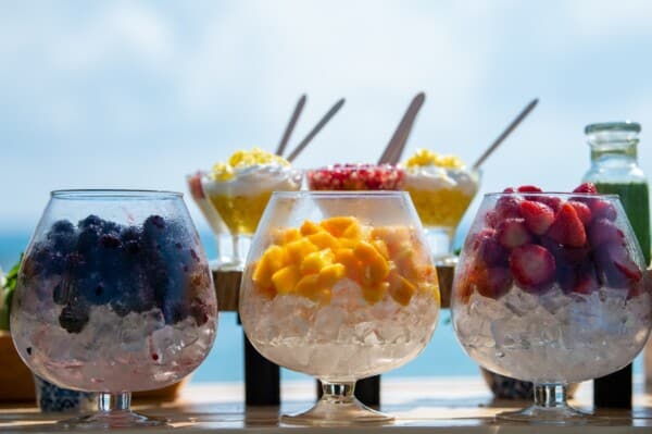 18 PIONEER BEACH HOTEL FRUITOPIA