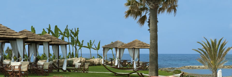 9 PIONEER BEACH HOTEL CABANAS BY THE BEACH