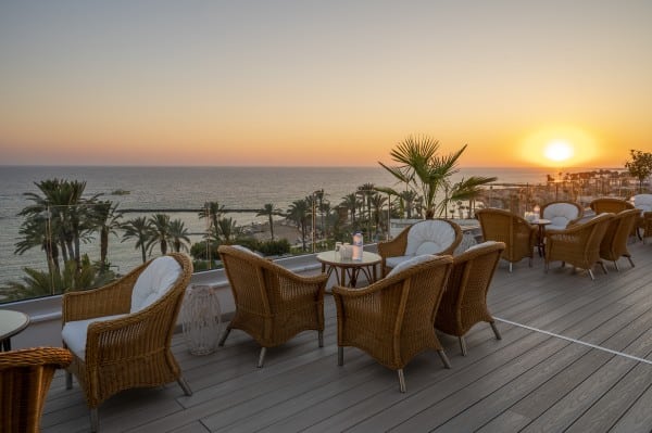 10 PIONEER BEACH HOTEL ST. ANDREW'S ROOFTOP BAR